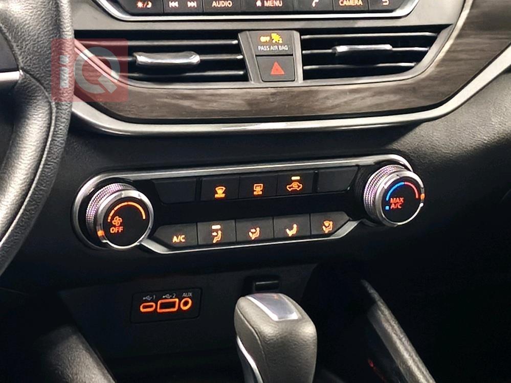 نيسان ألتيما